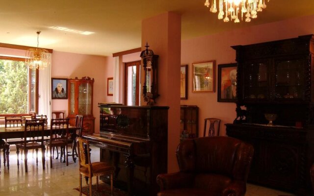 Villa del Pavone