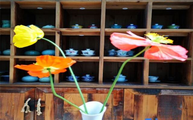 Meitaoyuan Inn