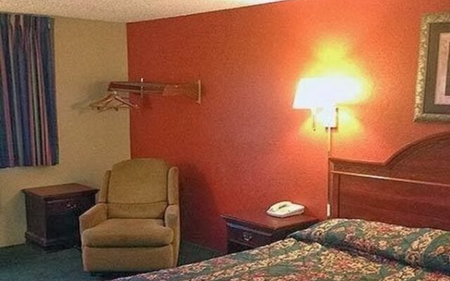 Rodeway Inn Benton Harbor