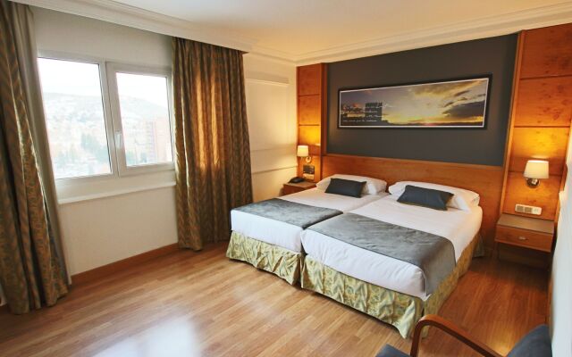 Ohtels San Anton Granada
