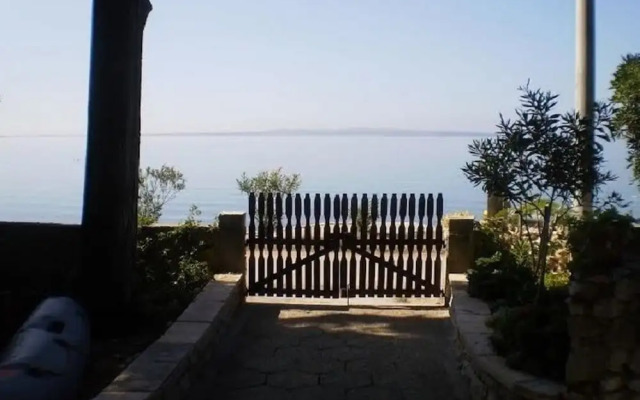 Gordana - 3m From the Beach - A1
