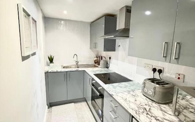 Ivy Apartments by CityNest