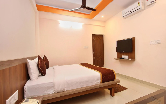 Oom Rooms Polo Inn By OYO Rooms