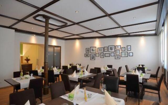 Bold´S Hotel-Restaurant "Zum Grünen Kranz"