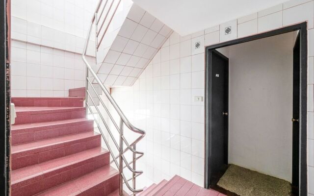 OYO 1059 Gfeel Baan Tanadech