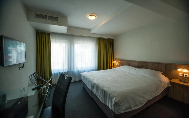 Hotel Taurus