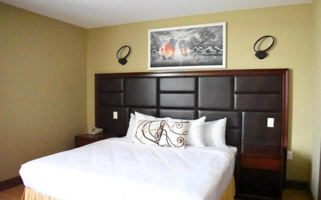 Queens Hotel