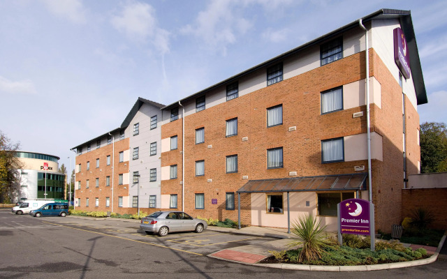 Premier Inn Manchester West Didsbury
