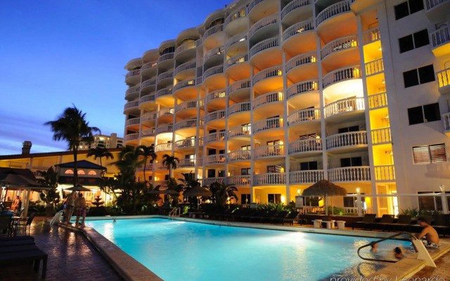Beachcomber Resort & Club