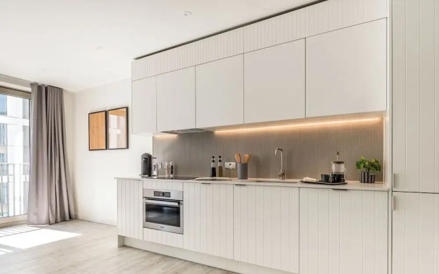 Stratford Apartments by Urban Rest