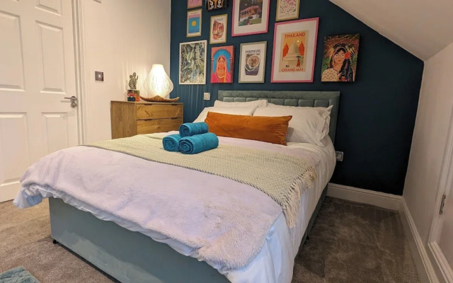 Stylish Studio, Central Bexhill, Home Comforts