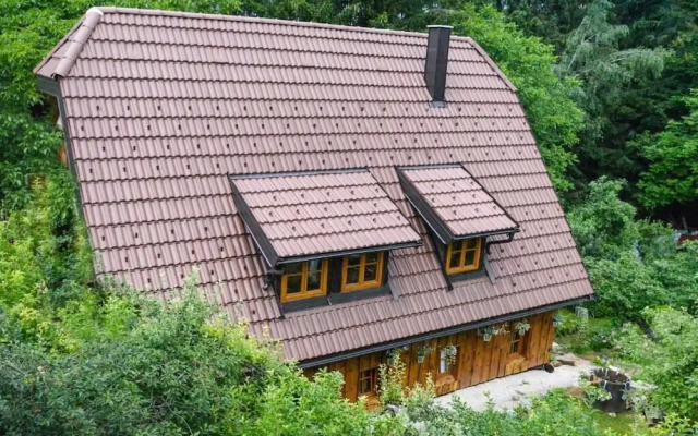 Yeti Cabin