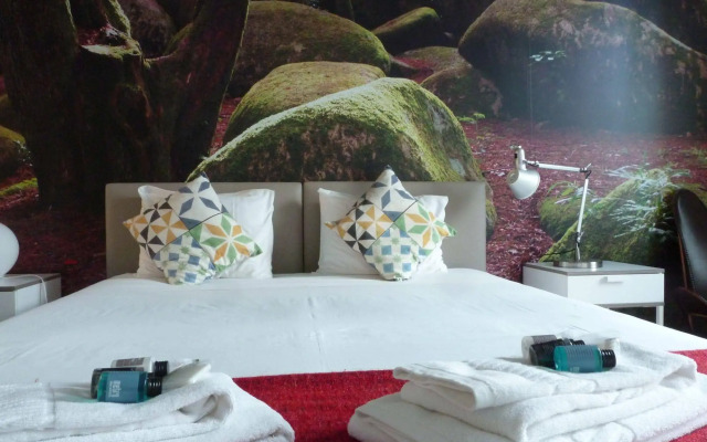 JOIVY Moon Hill Hostel