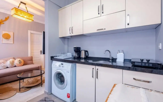 Spectacular Flat Near Bagdat Street in Kadikoy