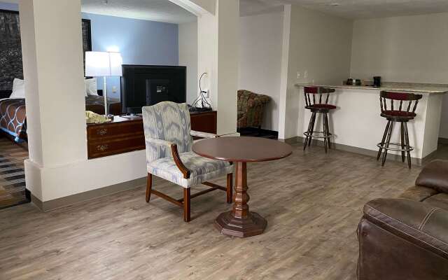 Super 8 by Wyndham Covington