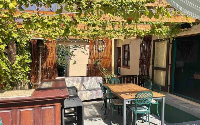 Room-living In Camps Bay Blue