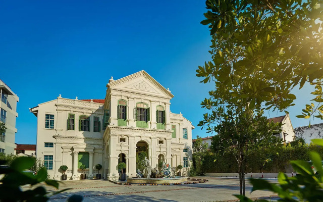 The Edison George Town