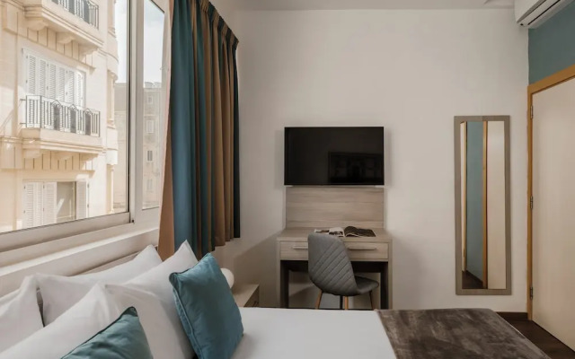 The Howard Hotel