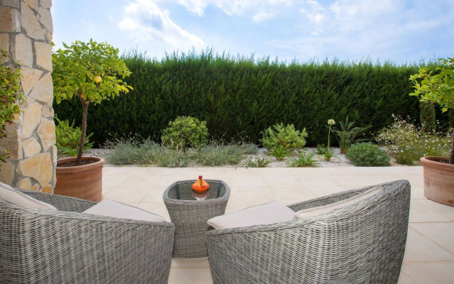 Villa Stephanie Guest House