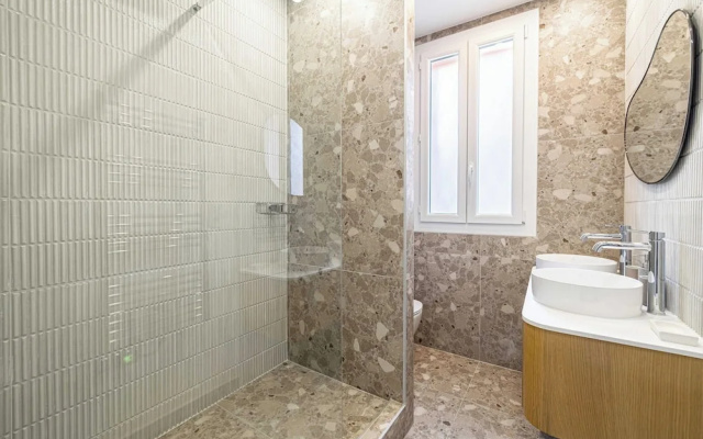Warm Apartment - 2br/4p - Cannes/near Beach