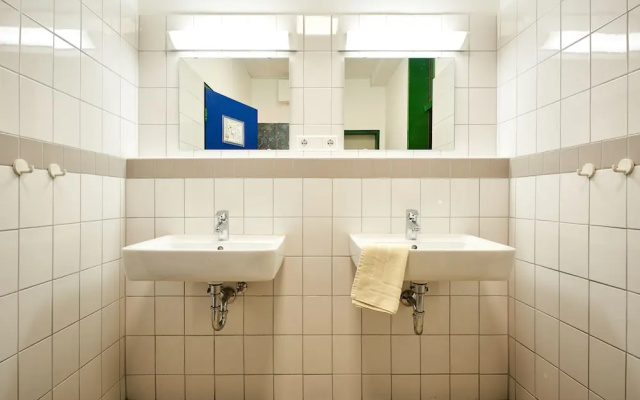 DJH Jugendherberge Biggesee - Hostel