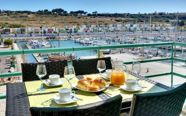 Marina Sea Residence Apartment