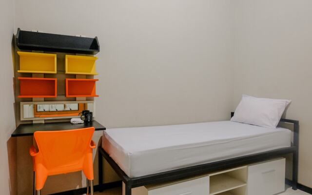 OYO Life 2399 Gerbera House - Kos Putri