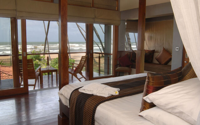 Clove Beach Wadduwa
