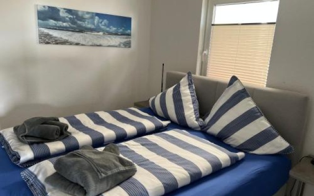 WoogeTraum - Traumwohnung mit Meerblick direkt am Strand