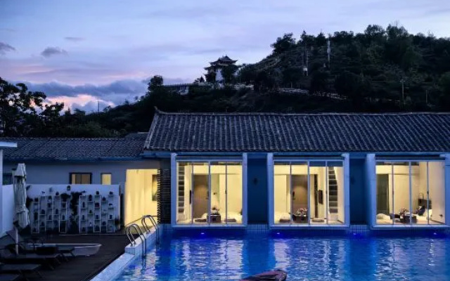 Luguhu Mukeqingsu Designer Boutique Resort Homestay – Pool – Dazui