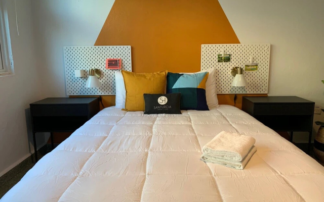 Santurcia Hostel & Bar