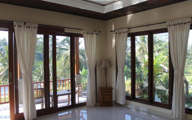 The Papas Villas
