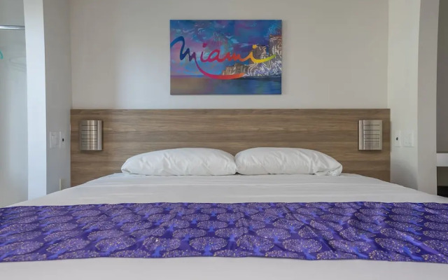 The Biscayne Hotel
