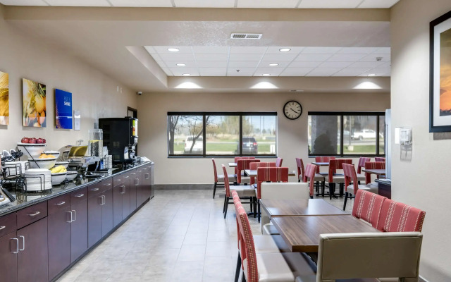Comfort Inn Bonner Springs Kansas City