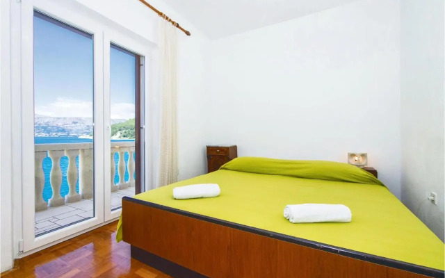 Holiday home Pucisca Put Macela