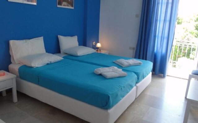 Botsis Guest House