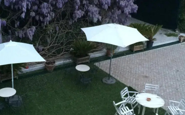 Bed  Breakfast Chartaria