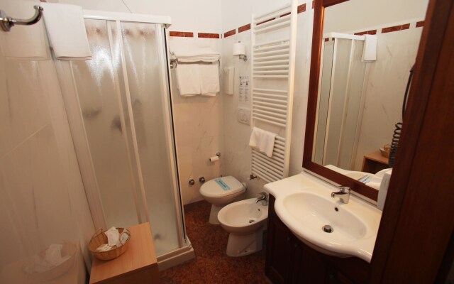 Hotel Antica Dimora , Mantegna Hotels