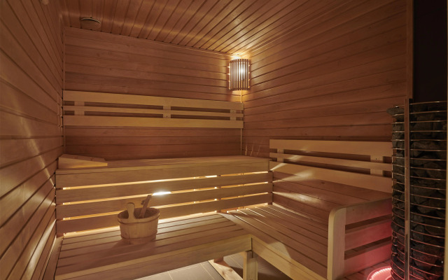 Párisi Udvar Hotel Budapest, part of Hyatt