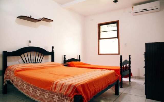 6 Bedroom House - 205