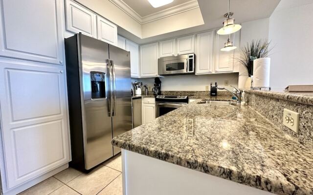 Sea Shell 3 Bedroom Townhouse by RedAwning