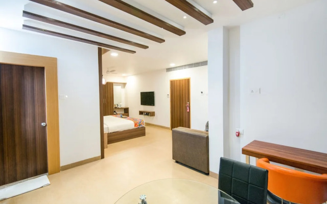 Hotel Golden Swan by FabHotels
