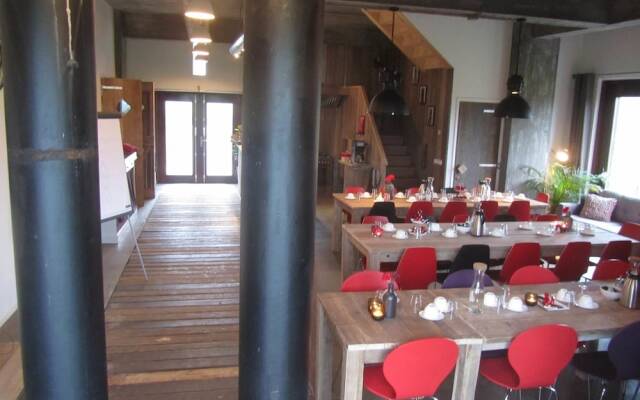 Hotel Watertoren Lutten