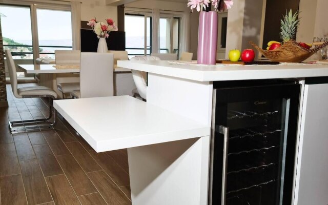 Villa Relax, Amazing View and 2 Pools