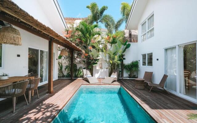 Sun & Moon Villa