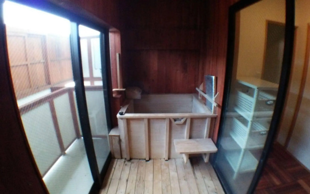 Yurakuan Miyazaki