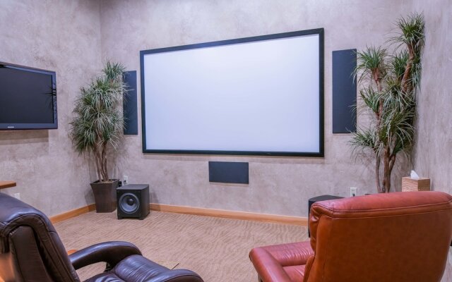 Cougar Ridge Resort, LLC