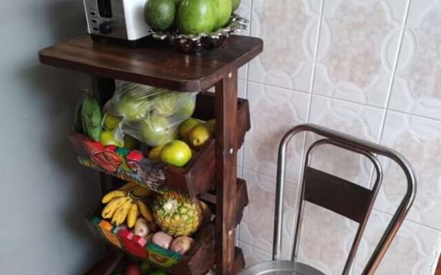 Nora's Laureles