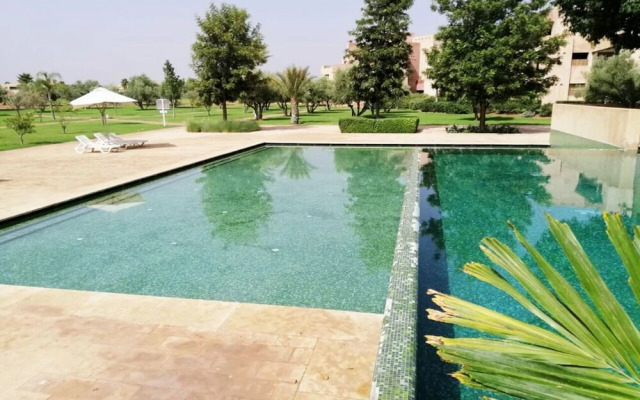 Petite Villa Résidence Prestigia Golf City *****