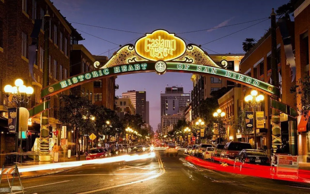 Gaslamp Hostel